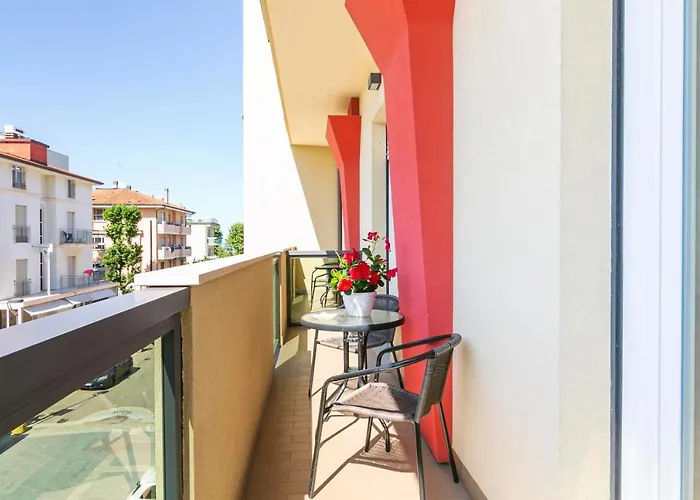 Le Stelle 3* ريميني