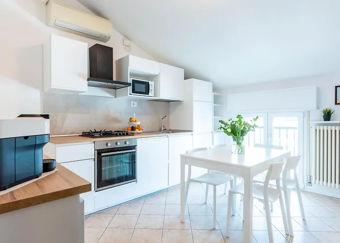 Le Stelle شقة فندقية 3*