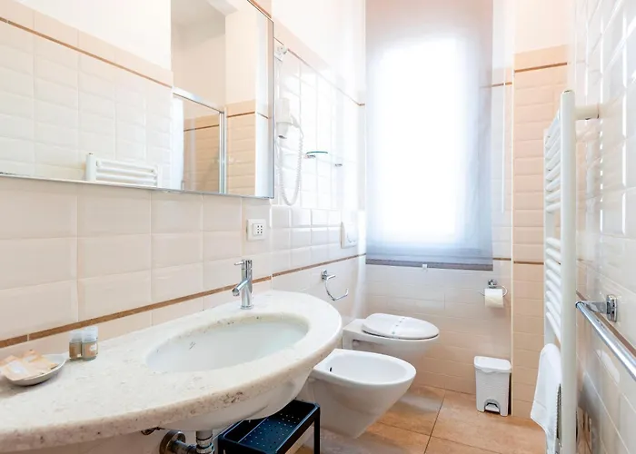 Le Stelle ريميني