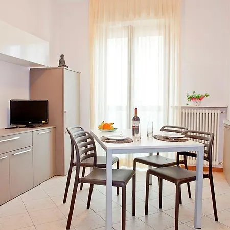 Le Stelle Aparthotel 3*